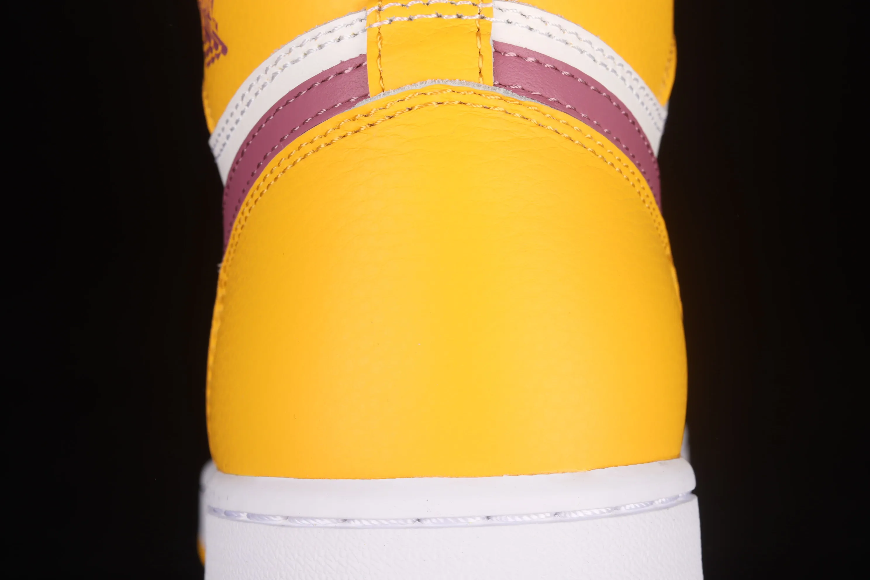 All categories Air Jordan Jordan series basketball shoes Air Jordan 1 High X version Air Jordan High OG "Brotherhood" AJ1 Joe 1 White Purple Gold Brotherhood 555088-706